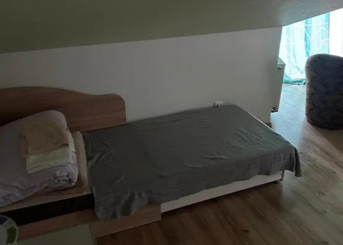 Virsutine 9 3 Kambarys Διαμέρισμα